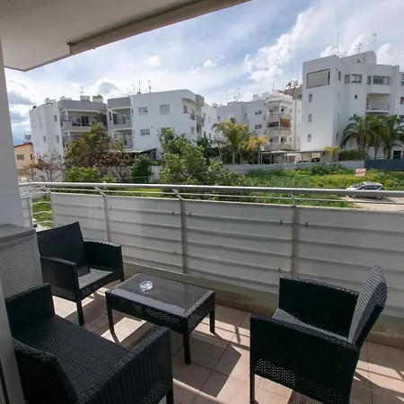 Glabur - The Executive 2 Bdr - City, Free Parking & Wifi, Welcomes You!!! Apartment *