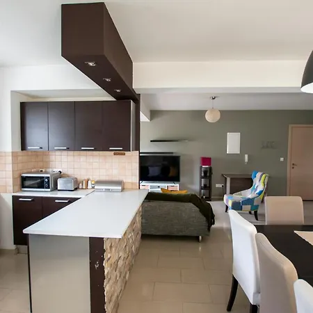 Διαμέρισμα Glabur - The Executive 2 Bdr - City, Free Parking & Wifi, Welcomes You!!!